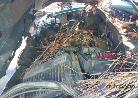 1998 GMC Sierra 1500 Sl Wideside from USA, damaged, VIN 1GTEC14M9WZ536286